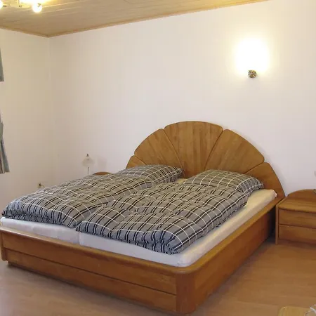 Apartment - An Der Kunstakademie