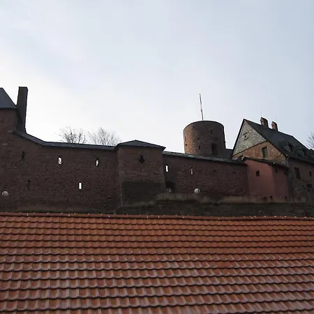 - An Der Kunstakademie Appartement Heimbach
